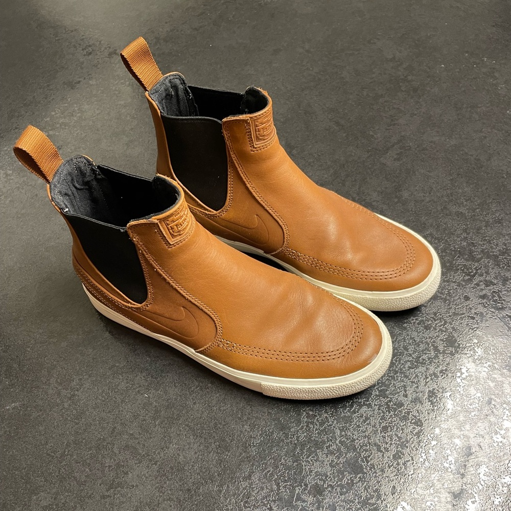 Tan Nike Everyday Sneakers